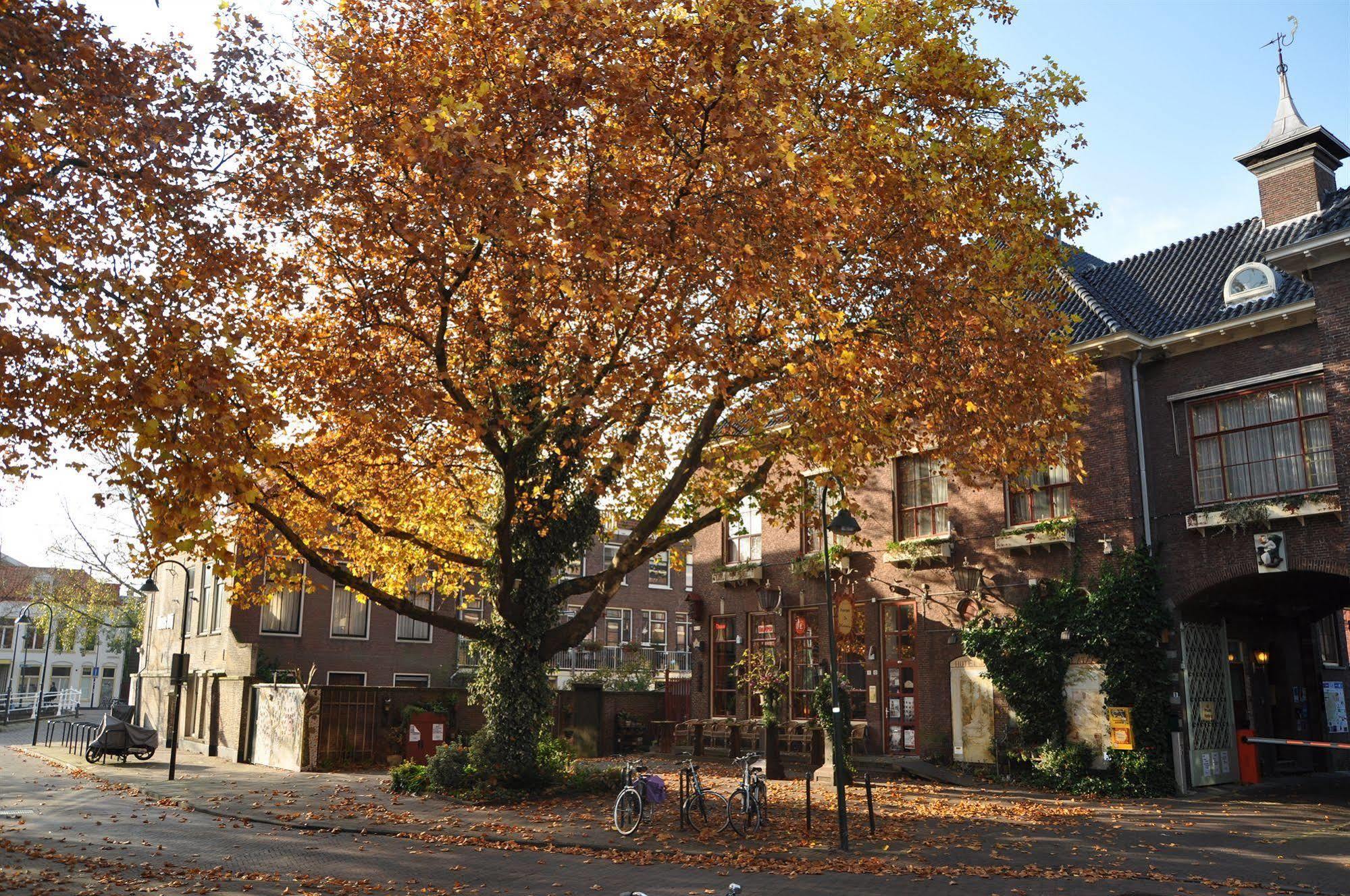 Hotel De Plataan Delft Centrum Kültér fotó